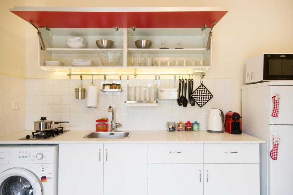 Casa De Aharon Apartments ハイファ エクステリア 写真